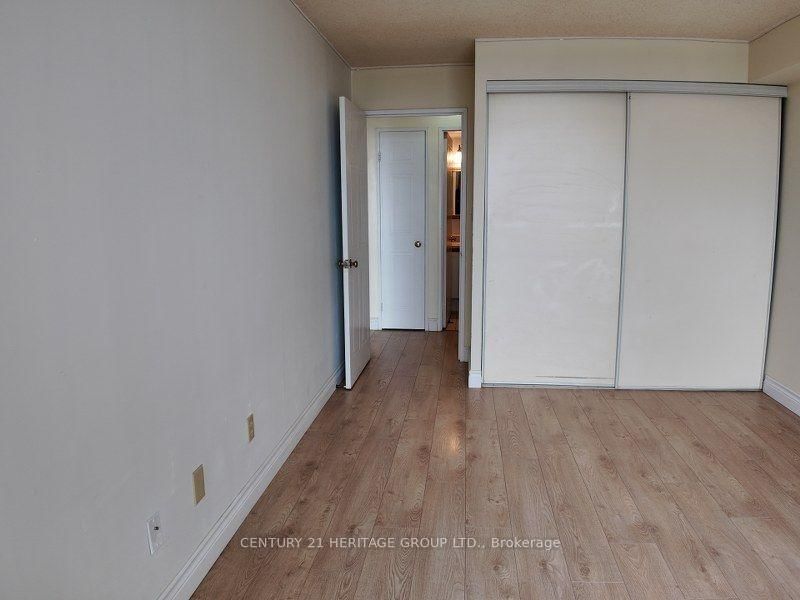 400 McLevin Avenue • #1412 • Toronto, ON photo 12