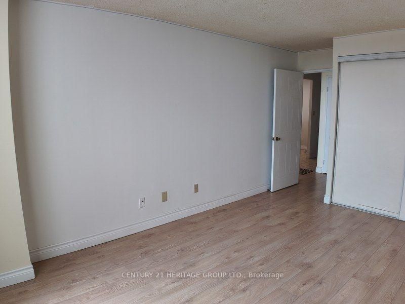400 McLevin Avenue • #1412 • Toronto, ON photo 13