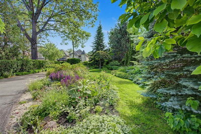 1488 Rosebank Road • Pickering, ON photo 8