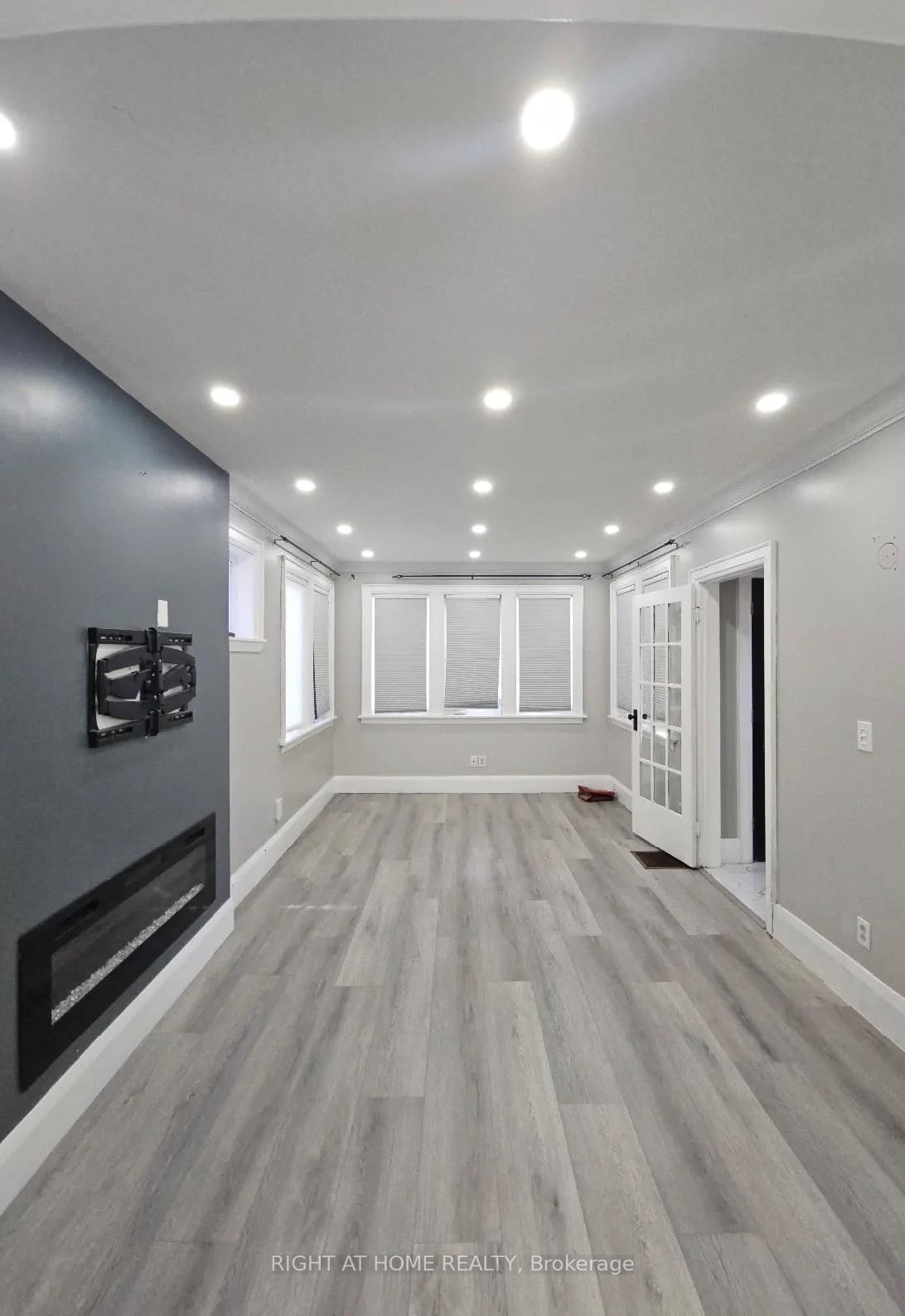 62 Harold St, Oshawa, view 6