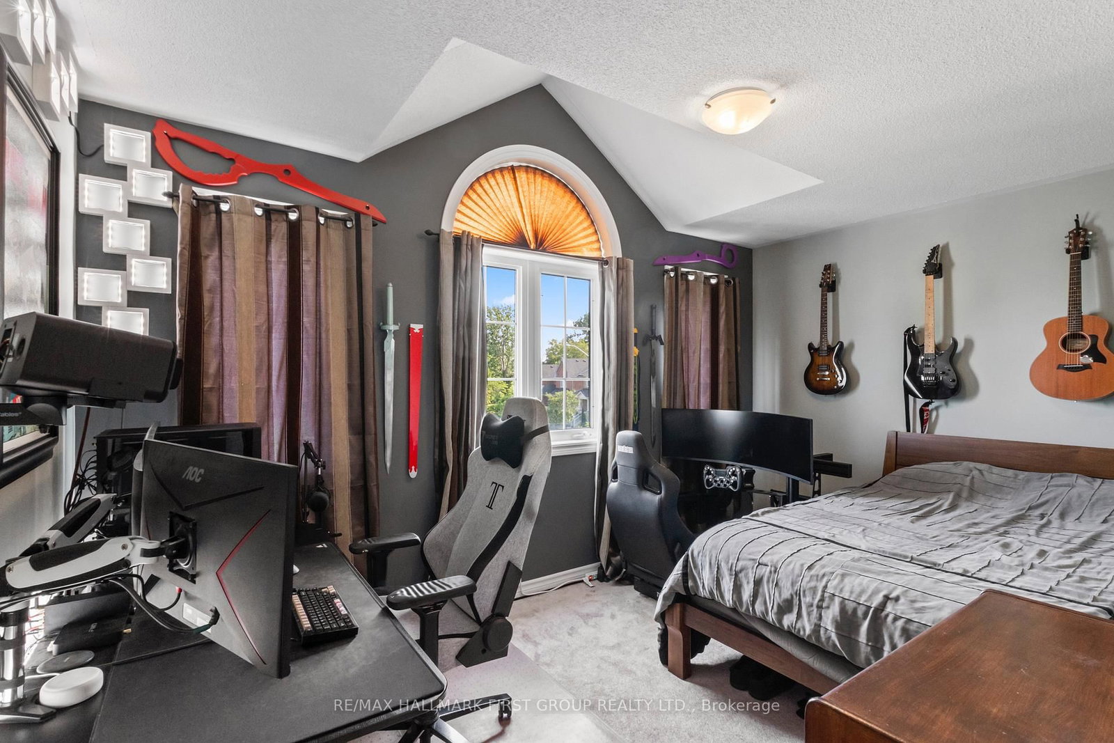 96 Redfern Crescent • Clarington, ON photo 34