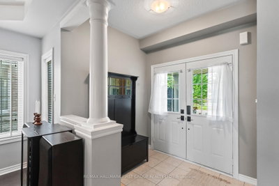 96 Redfern Crescent • Clarington, ON photo 8