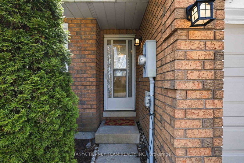 60 Pidduck Street