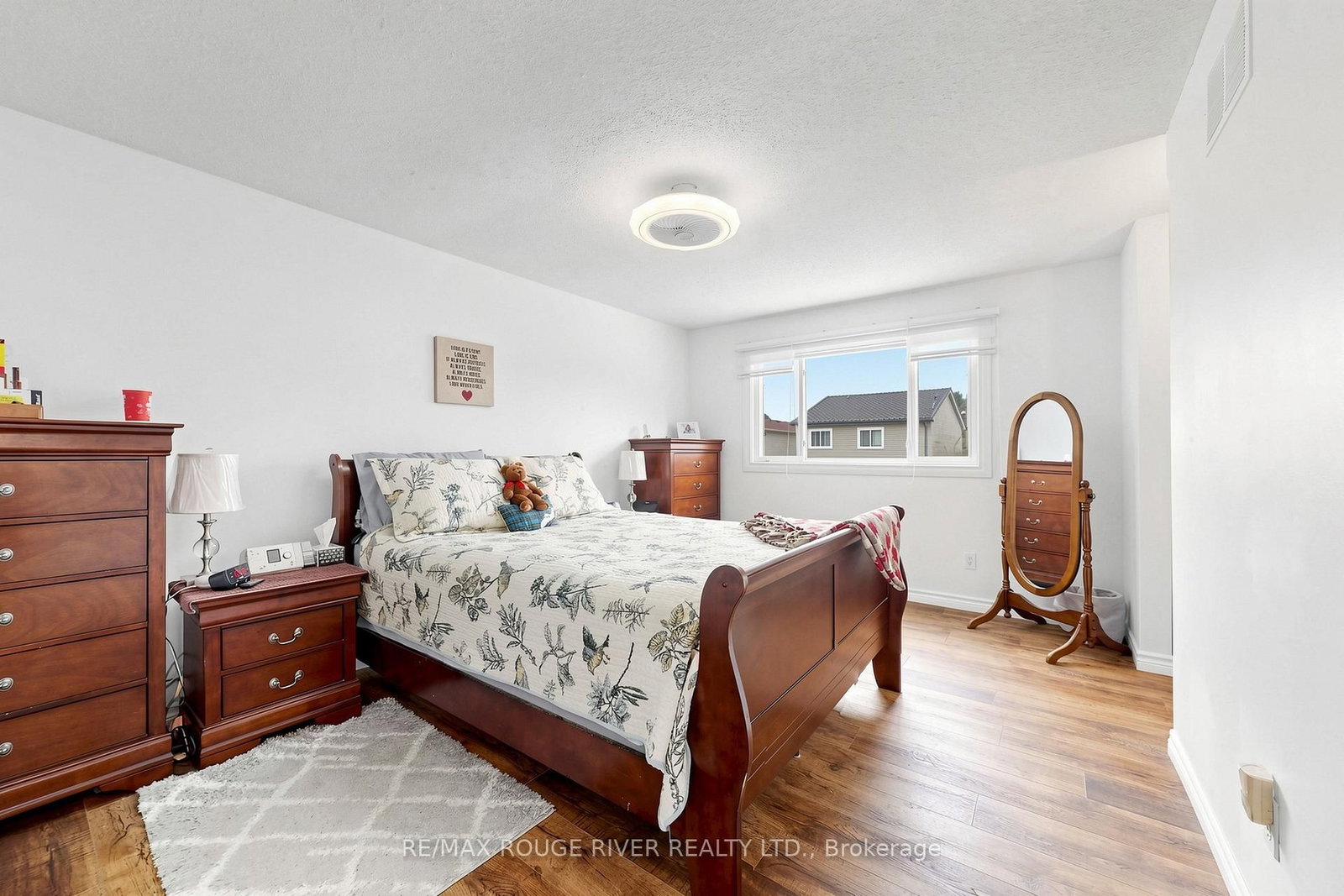 49 Gilmour Drive • Ajax, ON photo 18