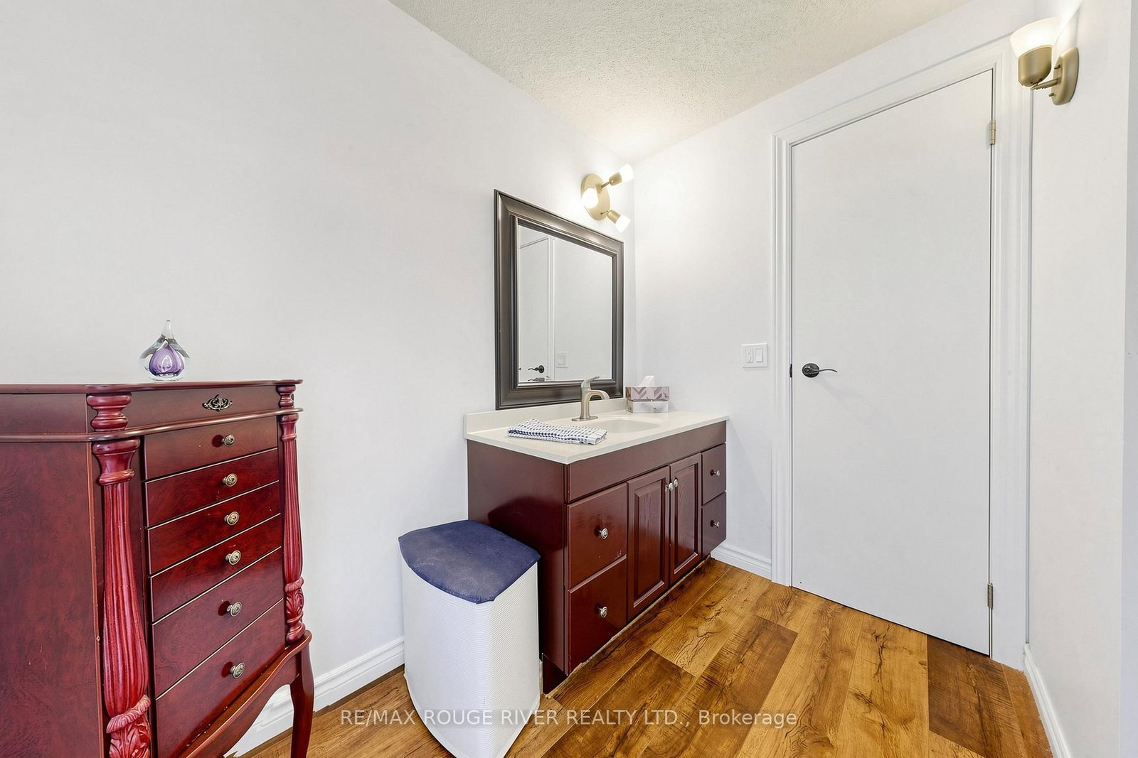 49 Gilmour Drive • Ajax, ON photo 21
