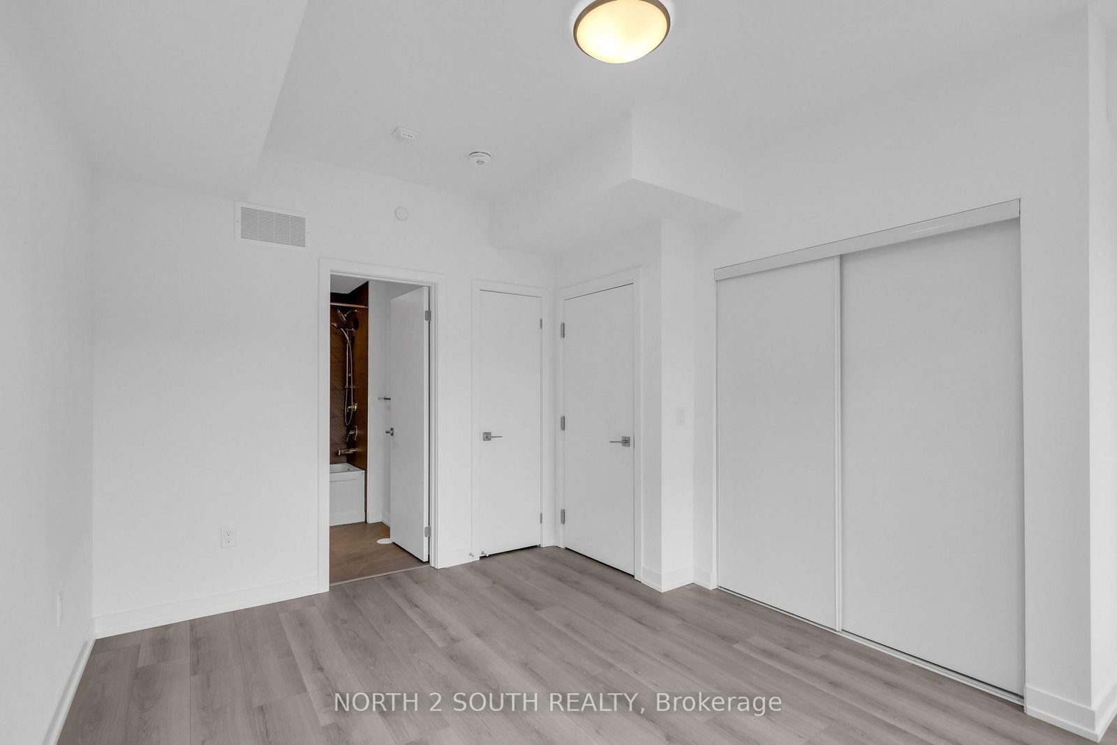3079 Pharmacy Avenue • #27 • Toronto, ON photo 21