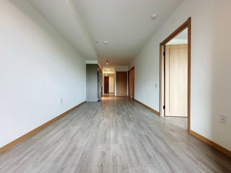 211 - 3429 Sheppard Avenue E E