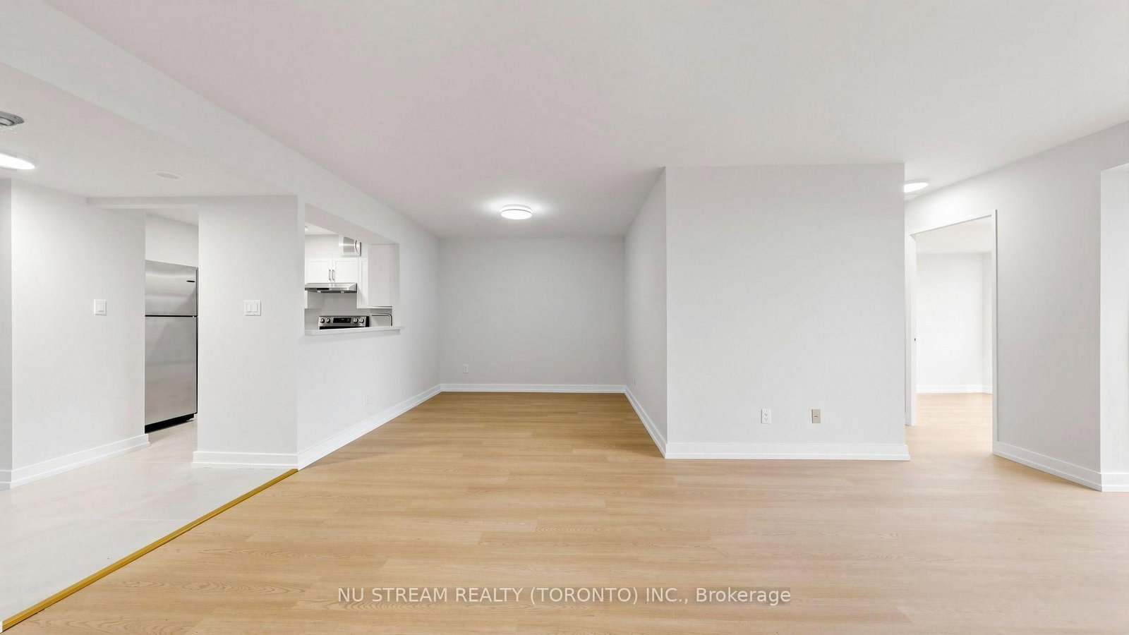 175 Bamburgh Circle • ##1105 • Toronto, ON photo 15