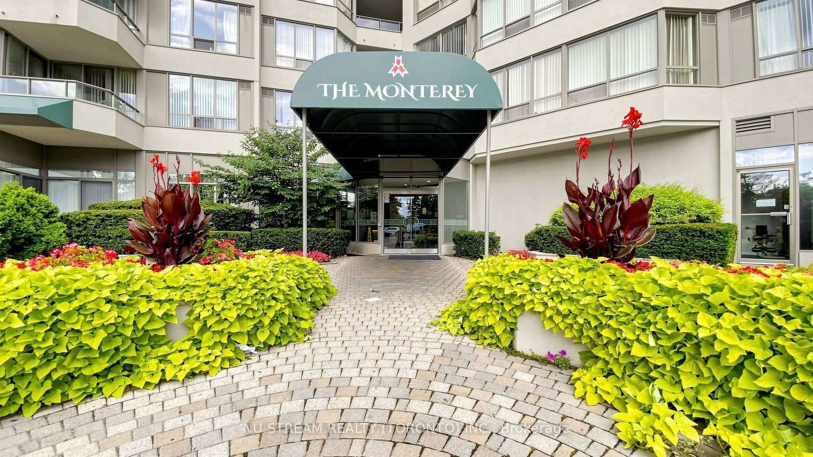 175 Bamburgh Circle • ##1105 • Toronto, ON photo 5