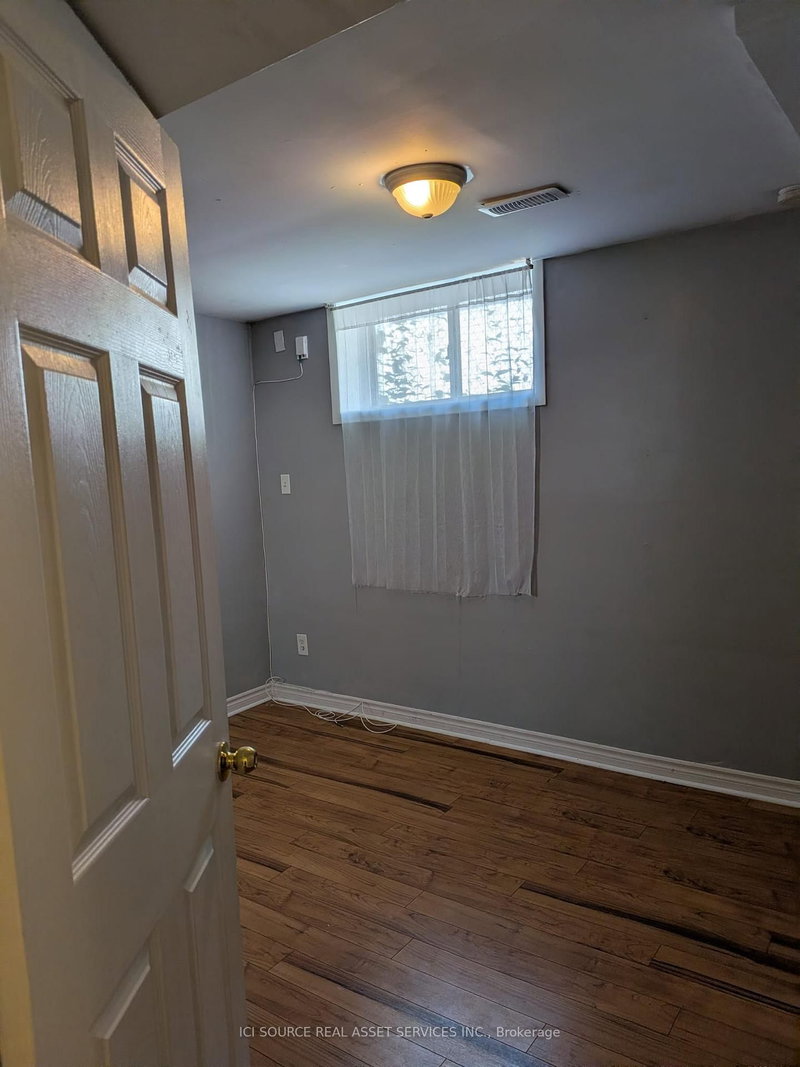 Lower - 61 Darlingside Drive