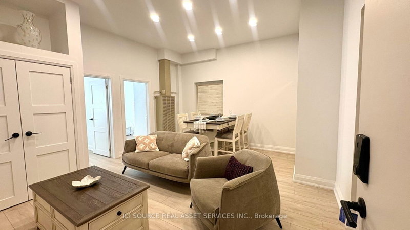 1 - 754 Queen Street E