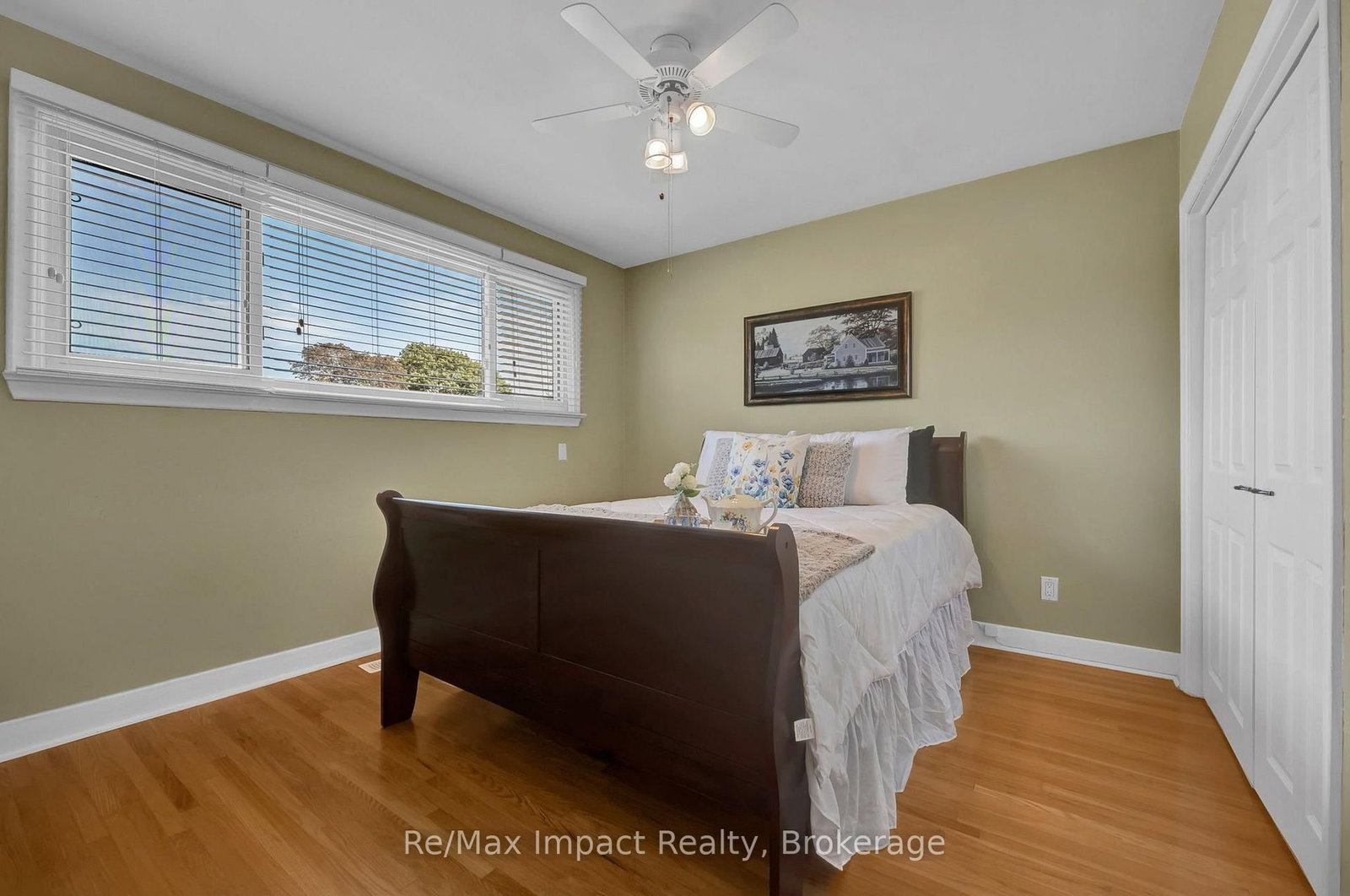702 Westdale Court • Oshawa, ON photo 21