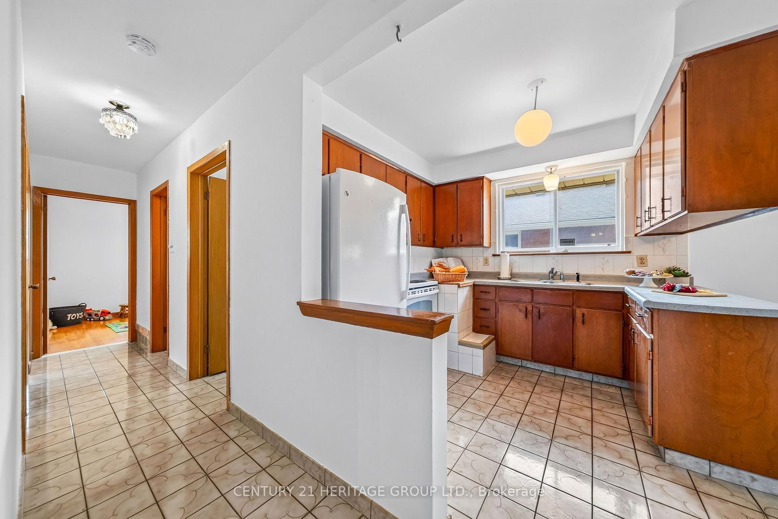 33 Jeanette Street • Toronto, ON photo 16