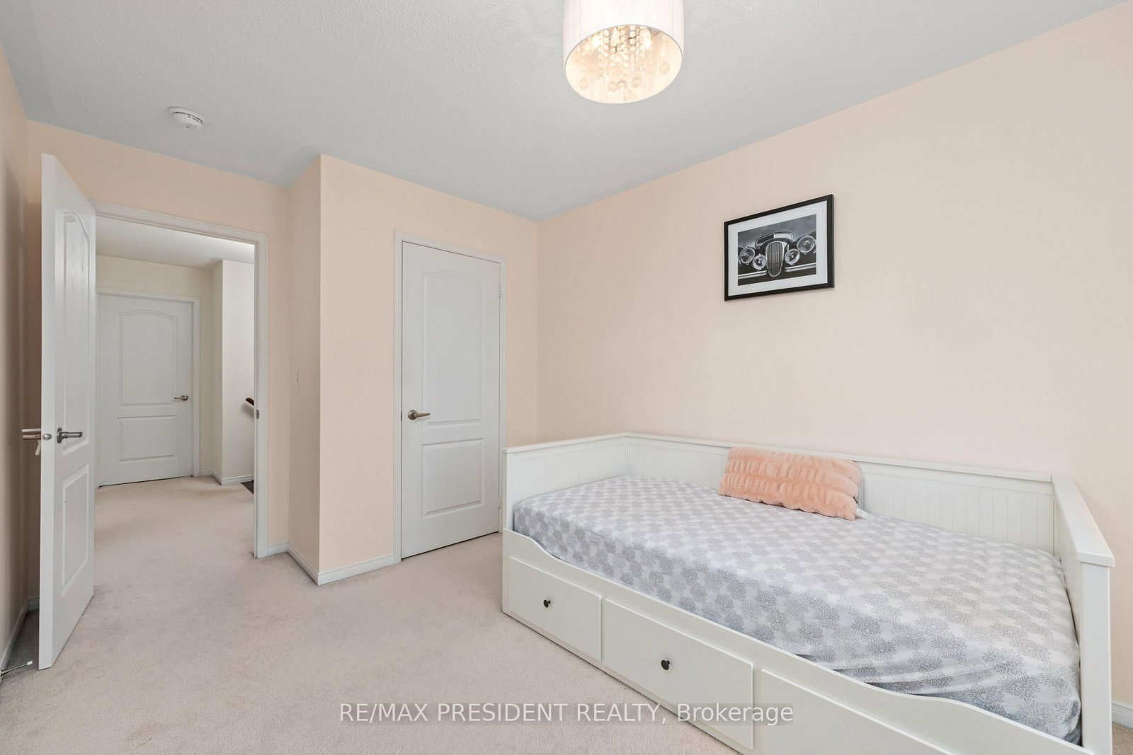 108 underwood Drive • Whitby, ON photo 21