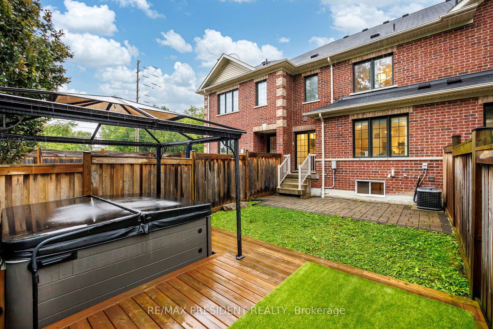 108 underwood Drive • Whitby, ON photo 33