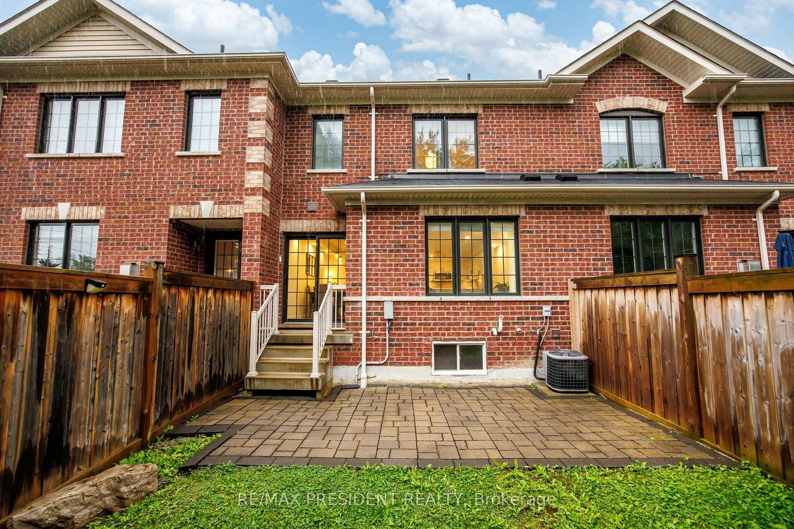 108 underwood Drive • Whitby, ON photo 34