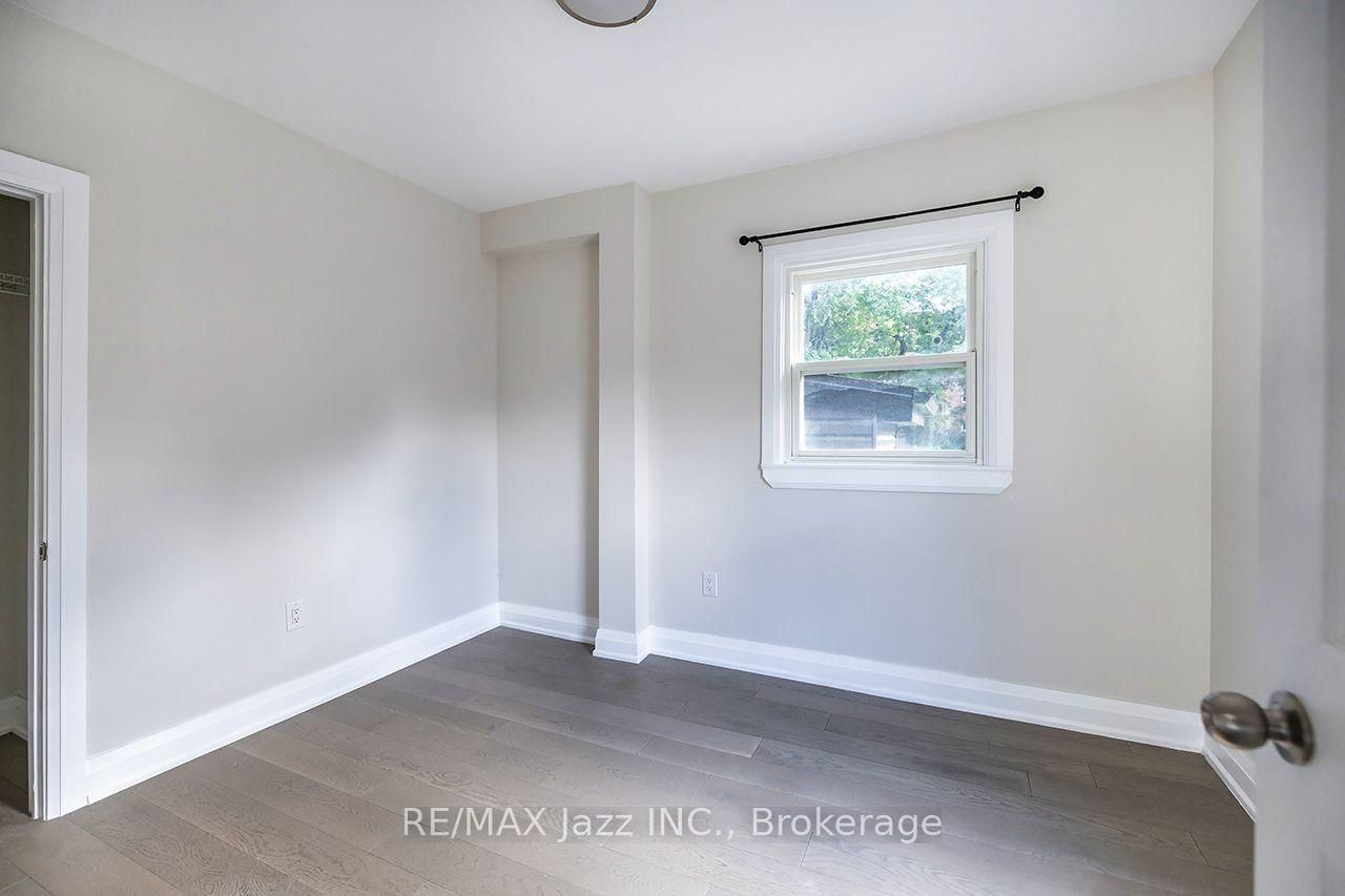 37 Lincoln Street • Ajax, ON photo 15