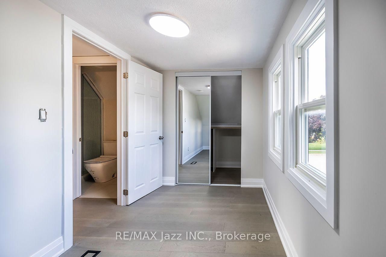 37 Lincoln Street • Ajax, ON photo 18