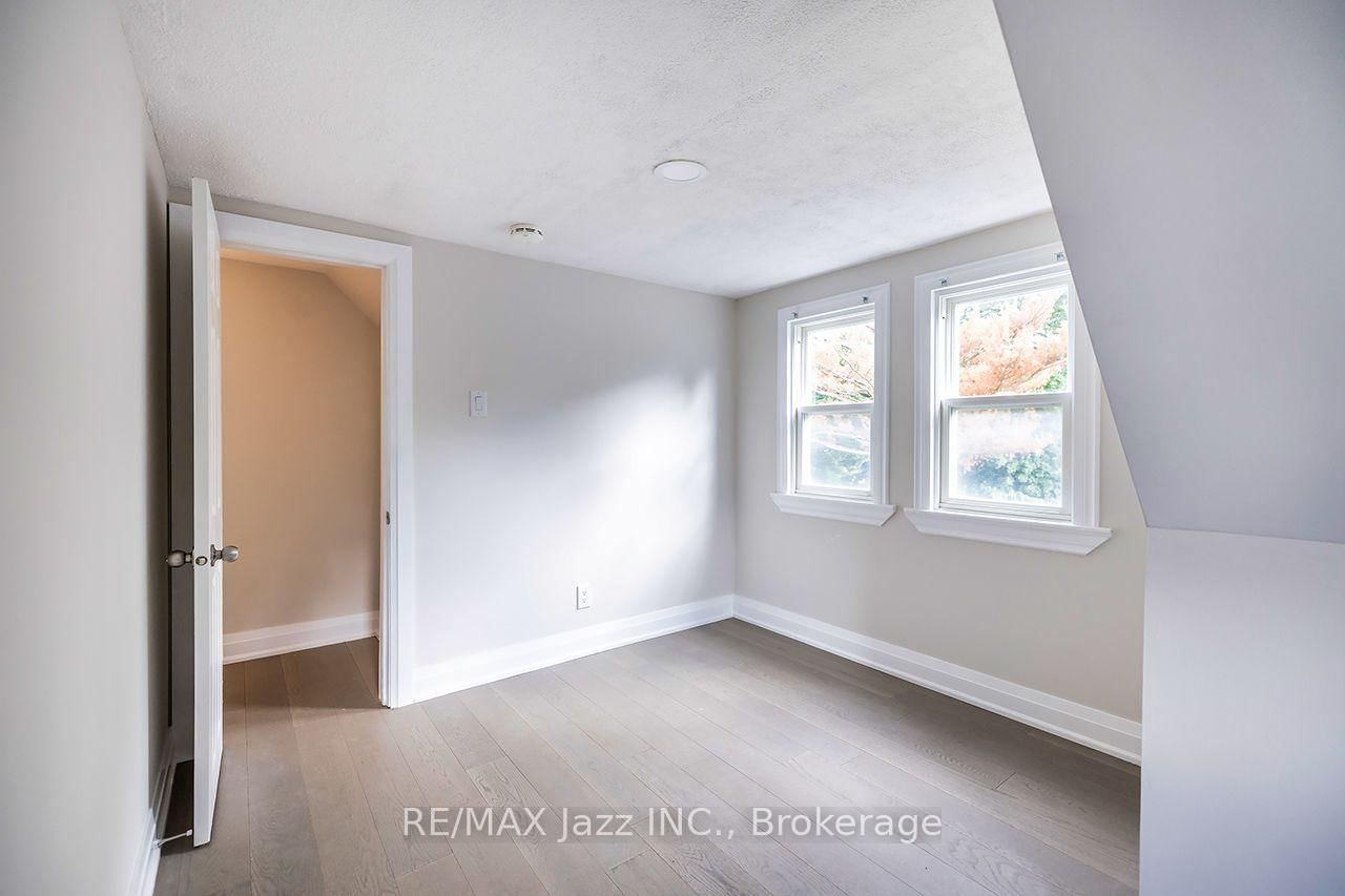 37 Lincoln Street • Ajax, ON photo 25