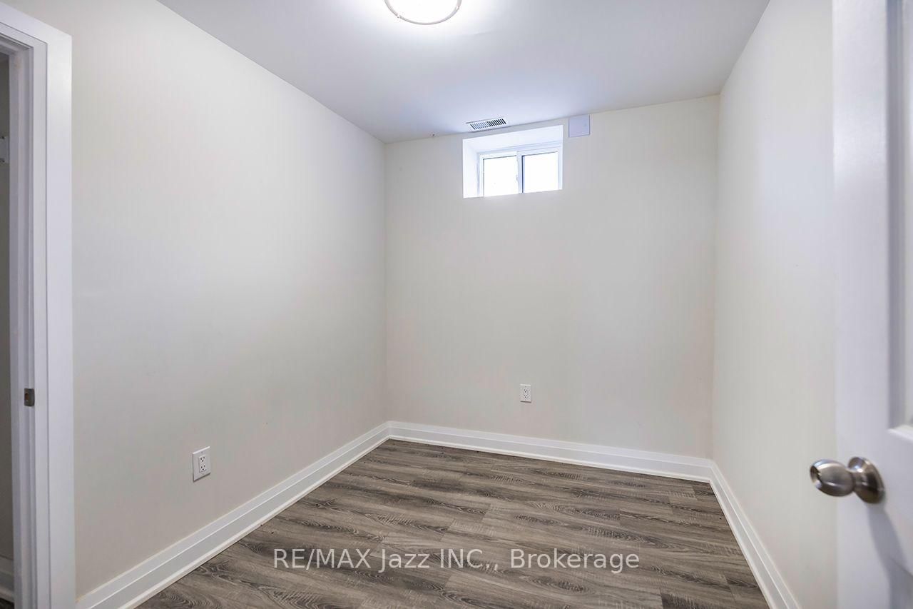 37 Lincoln Street • Ajax, ON photo 30