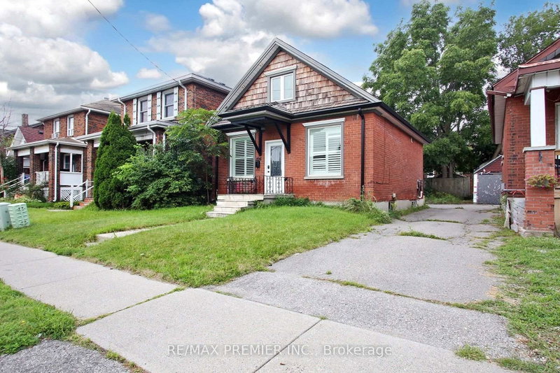 226 Ritson Road S