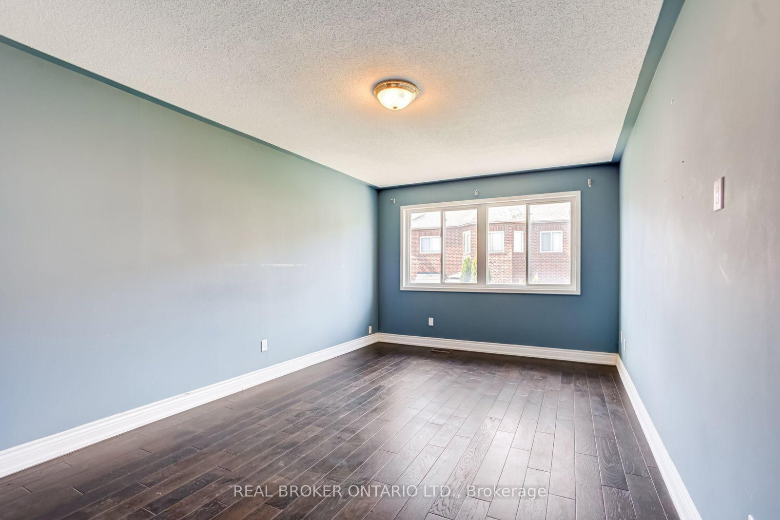 10 Coyle Street • Ajax, ON photo 31