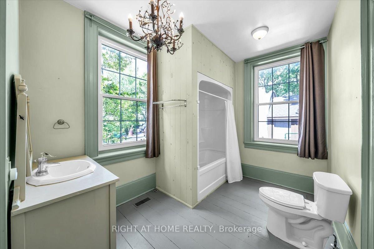 1320 King Street • Scugog, ON photo 28