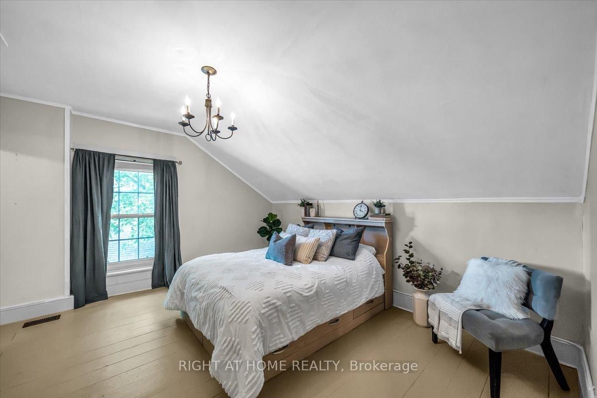 1320 King Street • Scugog, ON photo 32