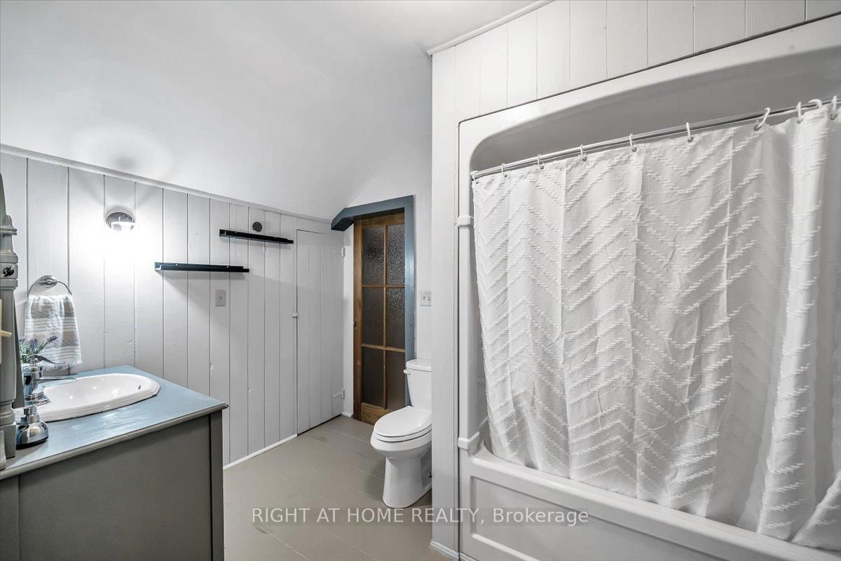 1320 King Street • Scugog, ON photo 36