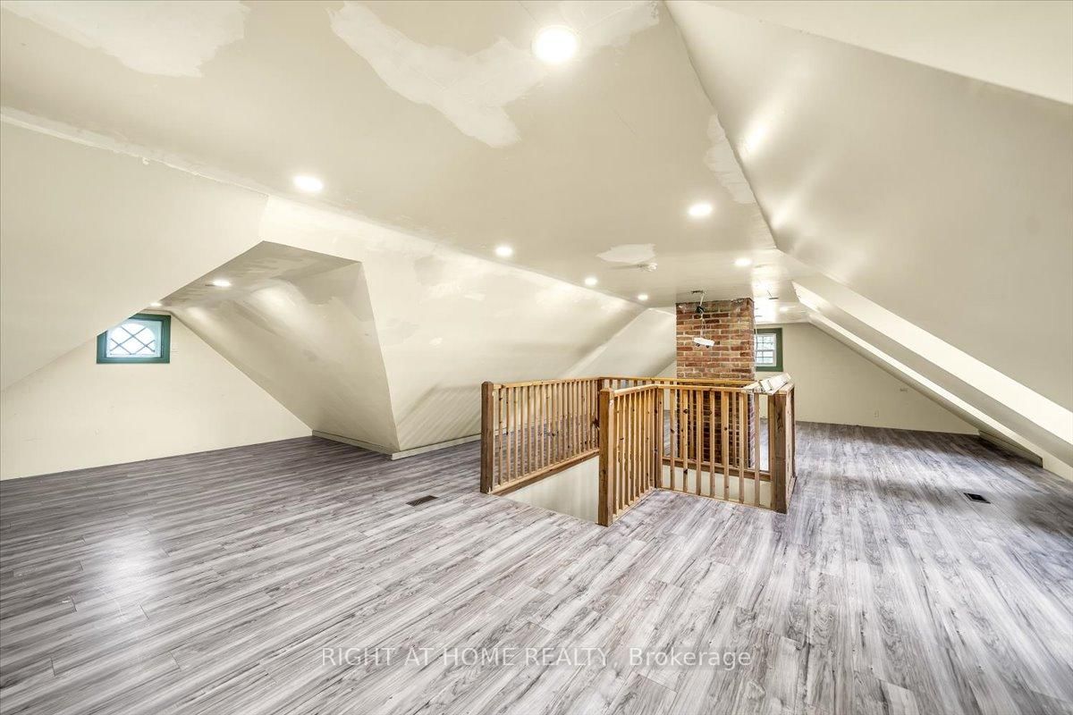 1320 King Street • Scugog, ON photo 46