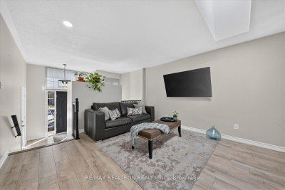 80 Cecil Found Crescent • Clarington, ON photo 8