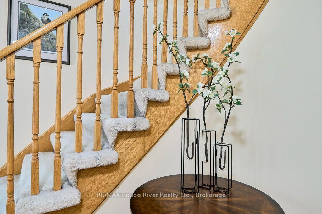939 Catskill Drive • Oshawa, ON photo 21