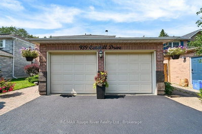 939 Catskill Drive • Oshawa, ON photo 4