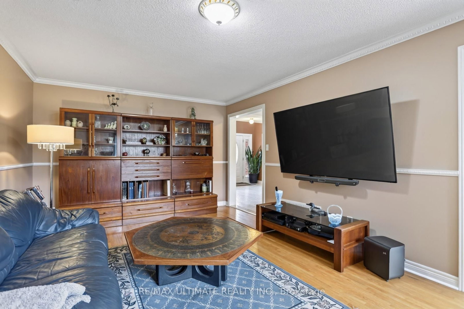 60 Devonridge Crescent • Toronto, ON photo 14