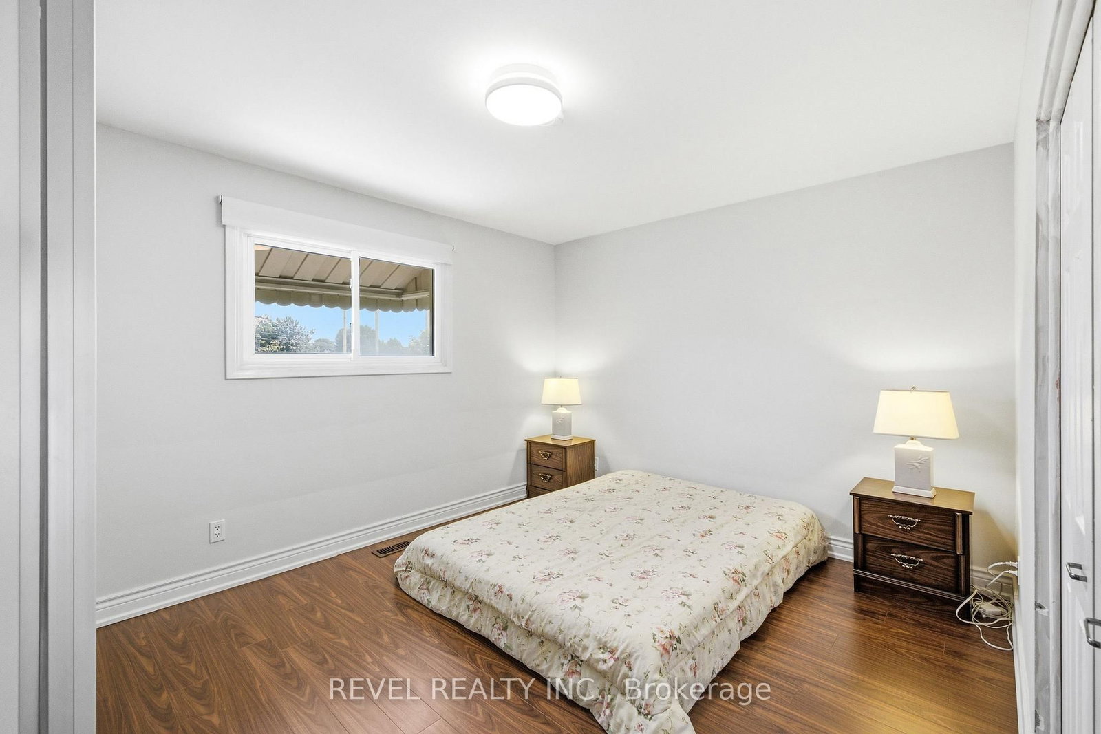 17 Amberjack Boulevard • Toronto, ON photo 13