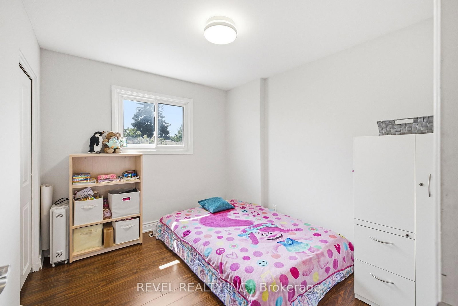 17 Amberjack Boulevard • Toronto, ON photo 14