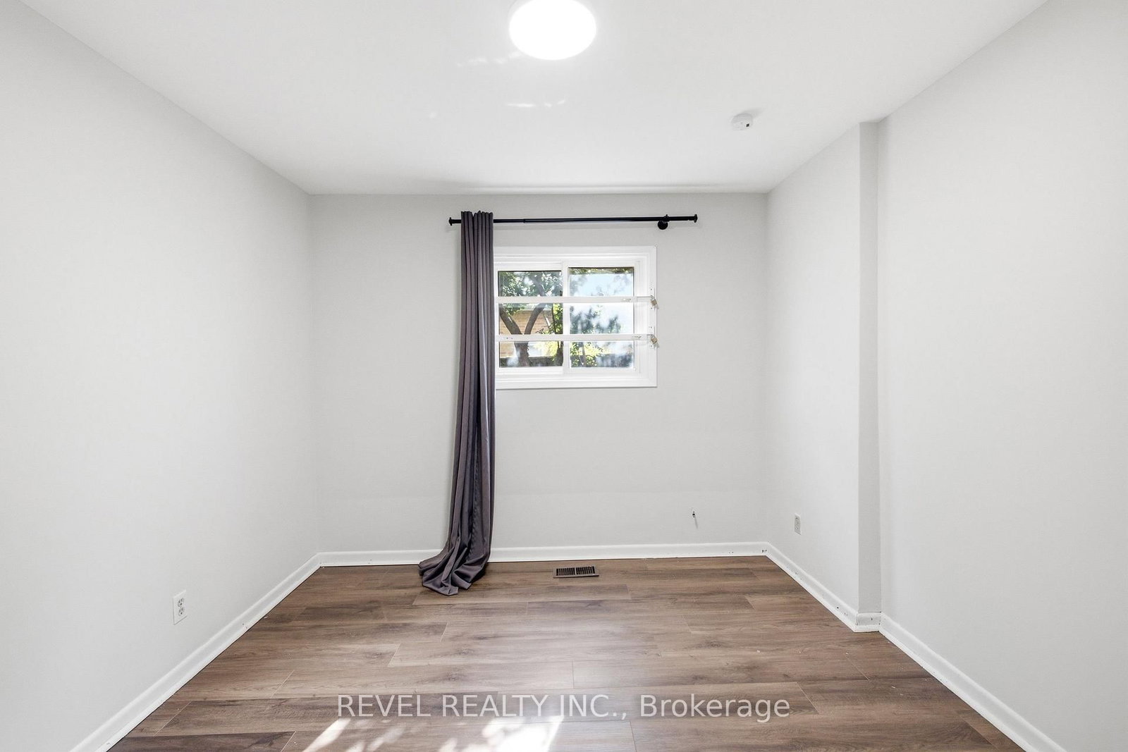 17 Amberjack Boulevard • Toronto, ON photo 23