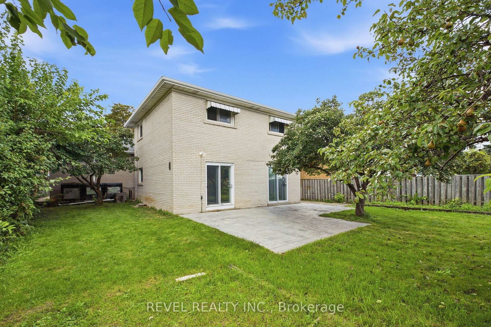 17 Amberjack Boulevard • Toronto, ON photo 34