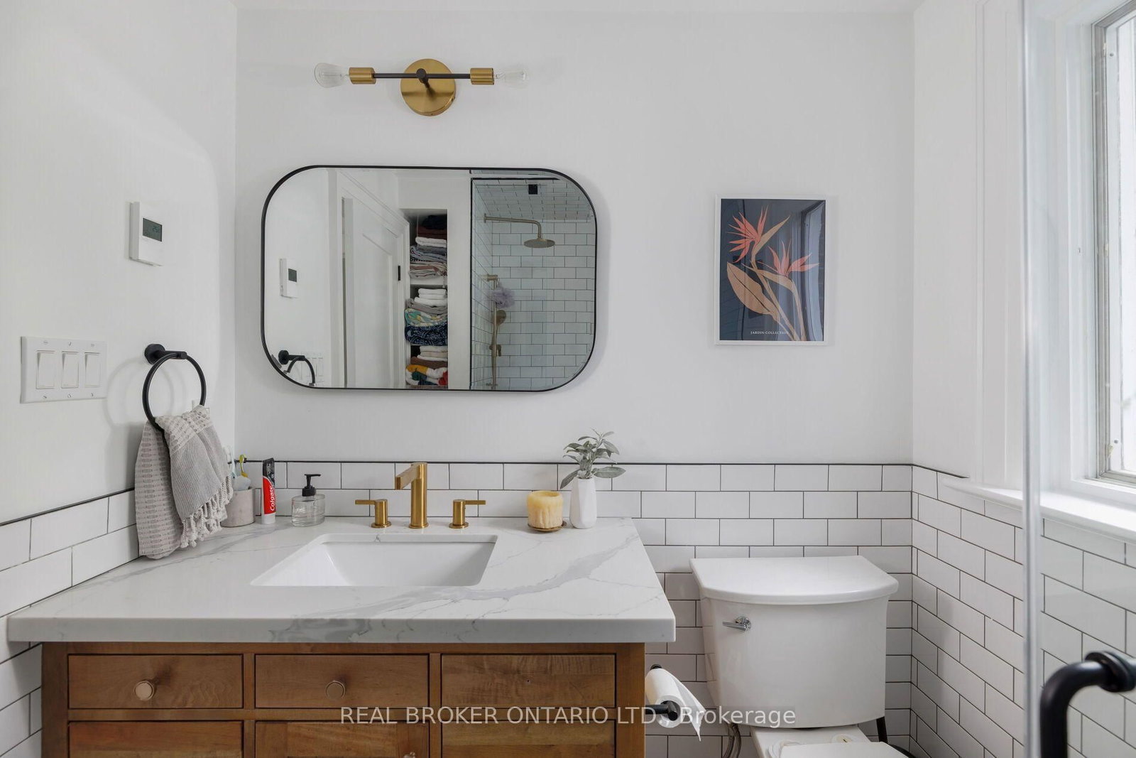 39 Beechwood Drive • Toronto, ON photo 32