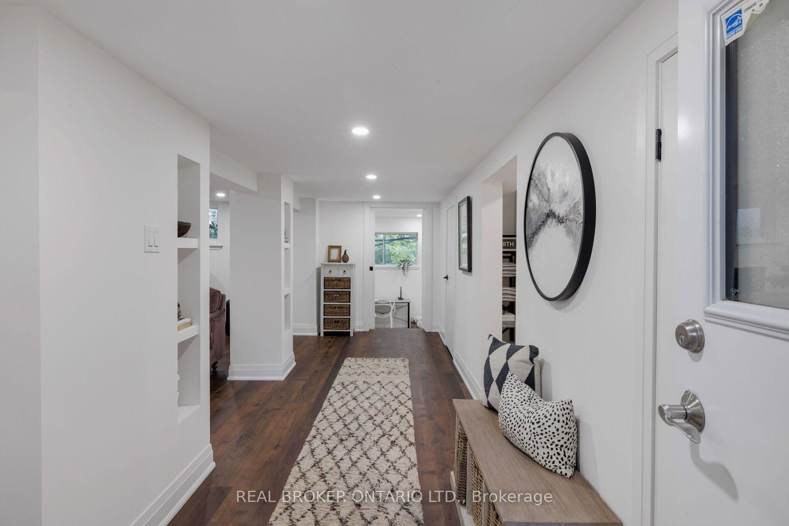 39 Beechwood Drive • Toronto, ON photo 33