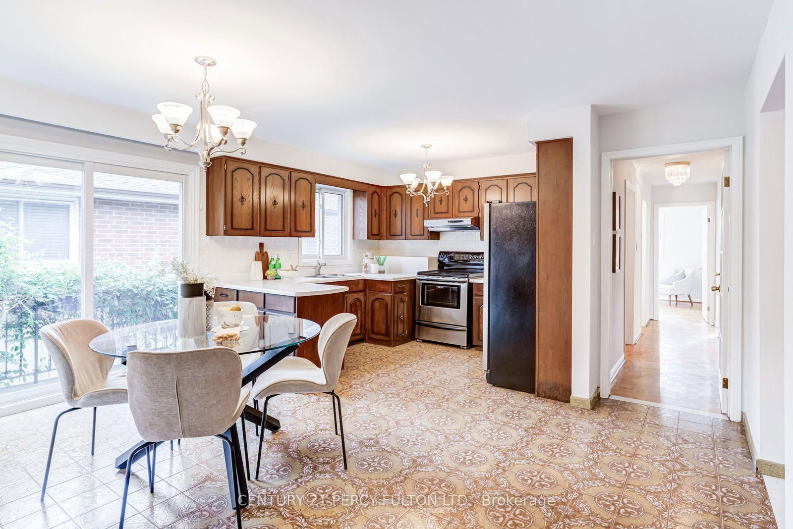46 Cedar Drive • Toronto, ON photo 14