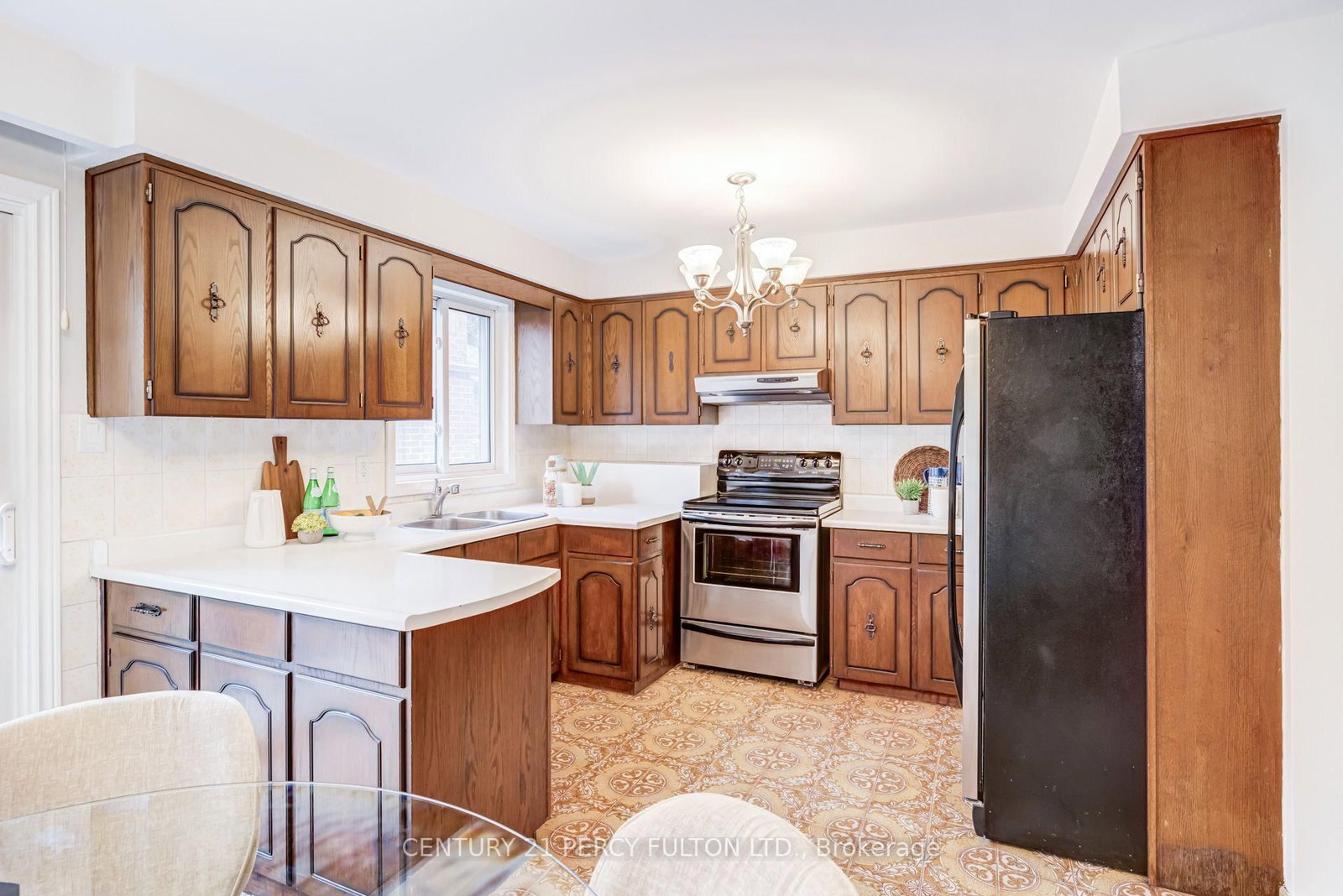 46 Cedar Drive • Toronto, ON photo 17