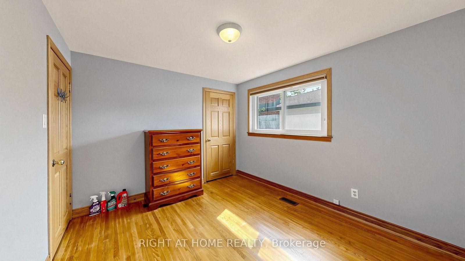 15 Skyridge Road • Toronto, ON photo 35