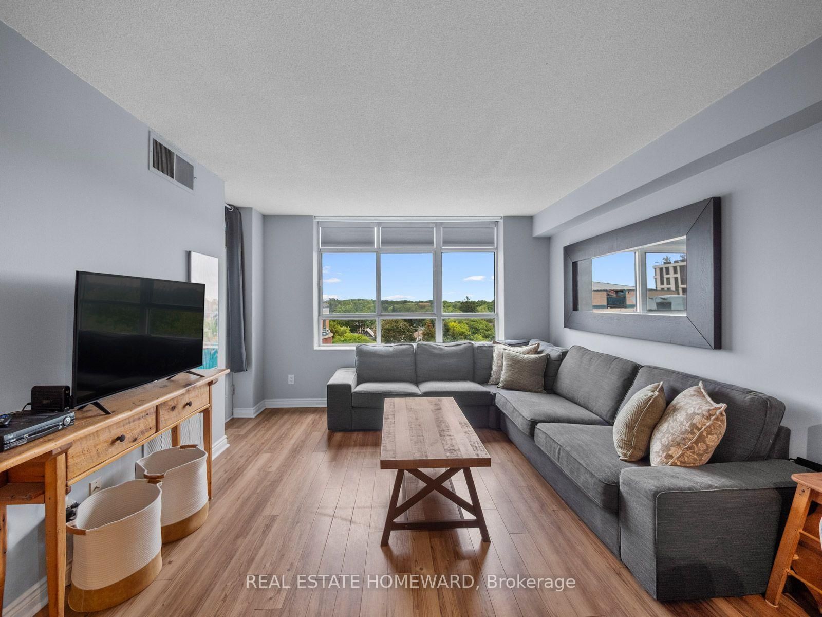 1091 Kingston Road • #815 • Toronto, ON photo 10