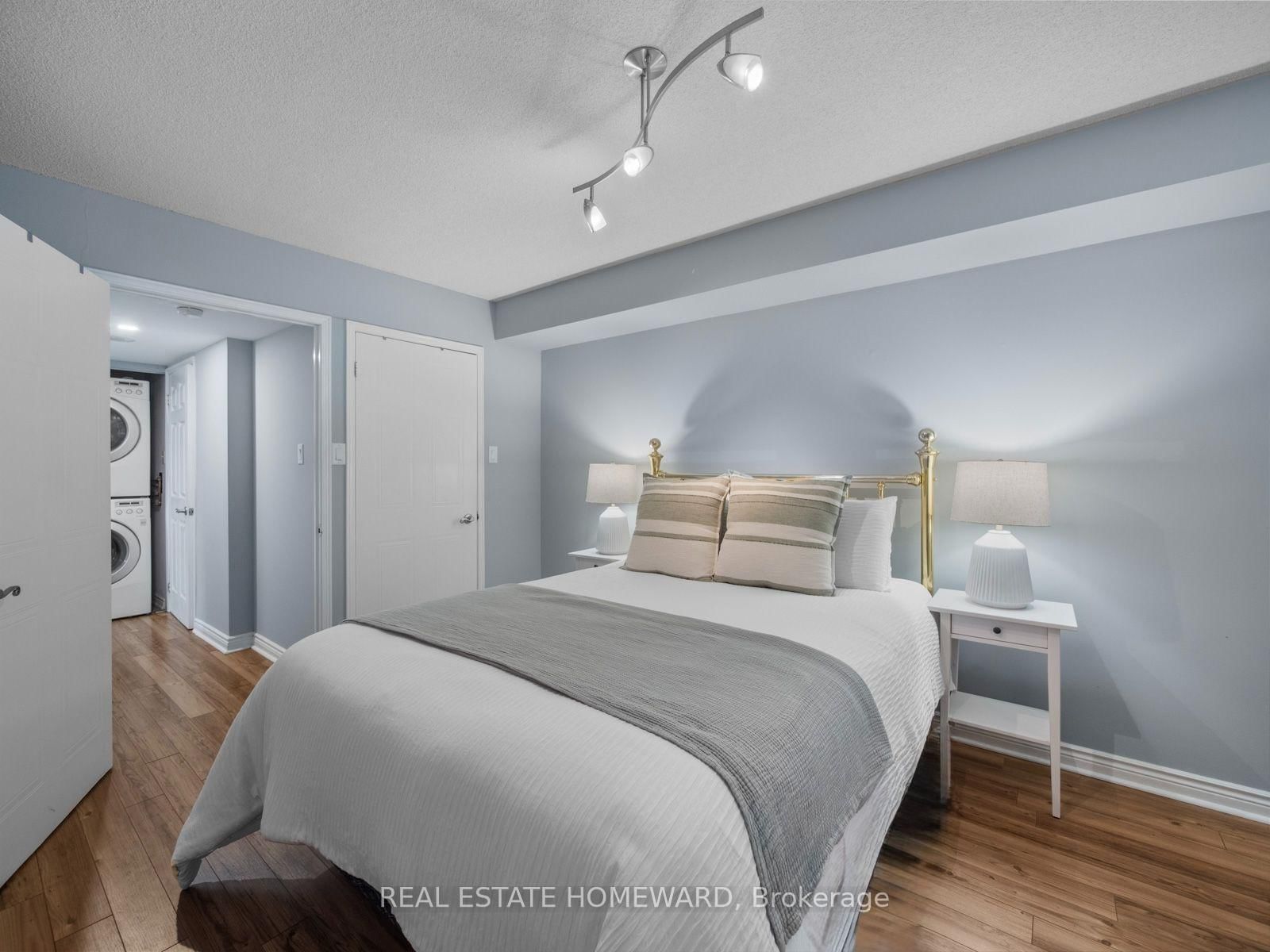 1091 Kingston Road • #815 • Toronto, ON photo 14