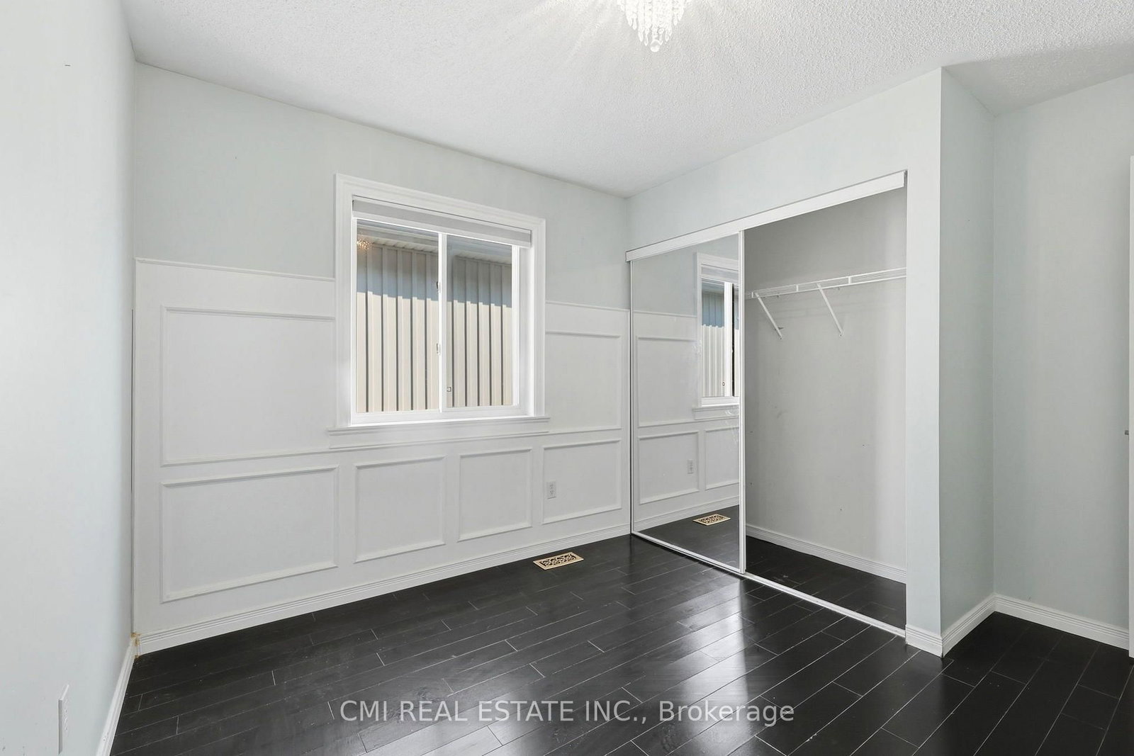 42 Honeyman Drive • Clarington, ON photo 21
