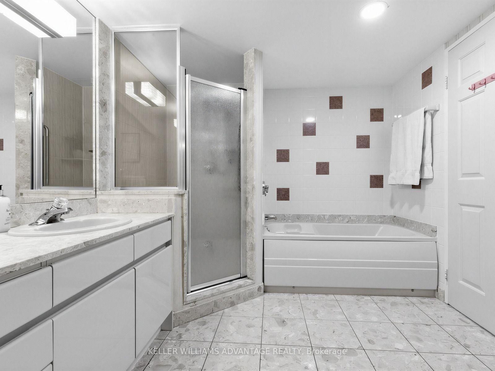 20 GUILDWOOD Parkway • #414 • Toronto, ON photo 24