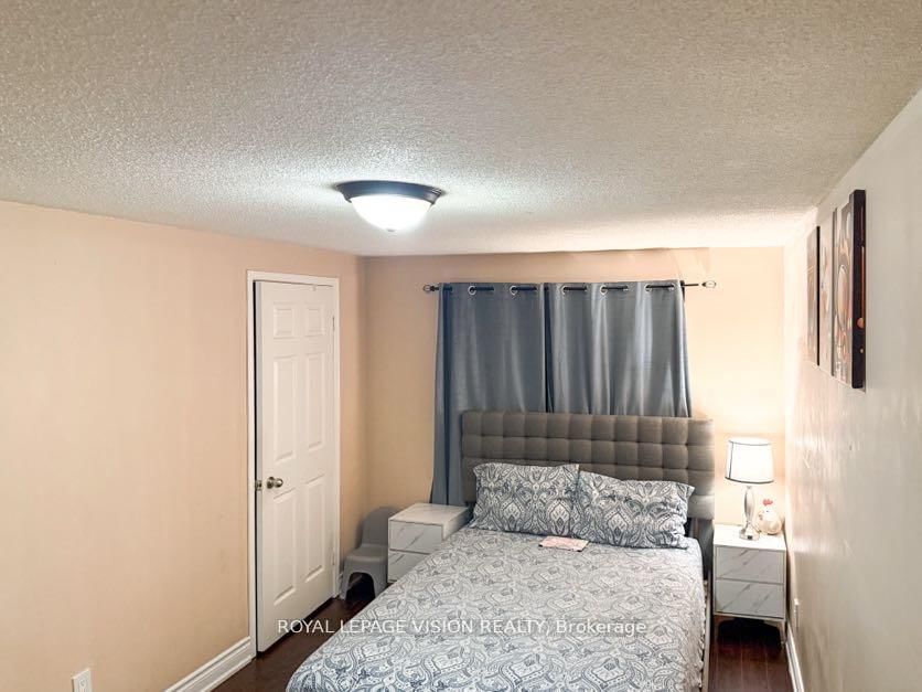 Brock Ridge, Pickering photo 21