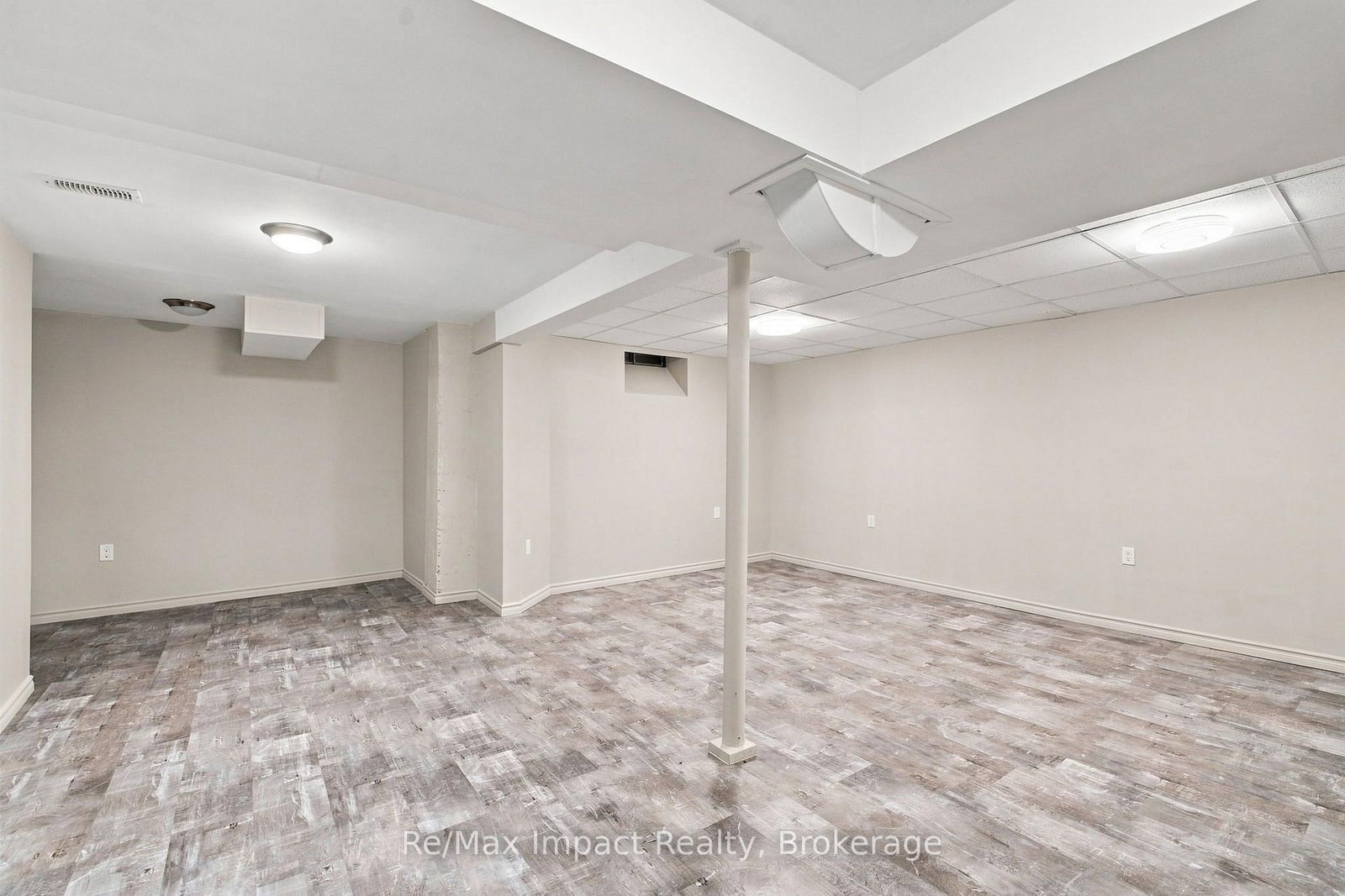 76 Foster Creek Drive • Clarington, ON photo 34