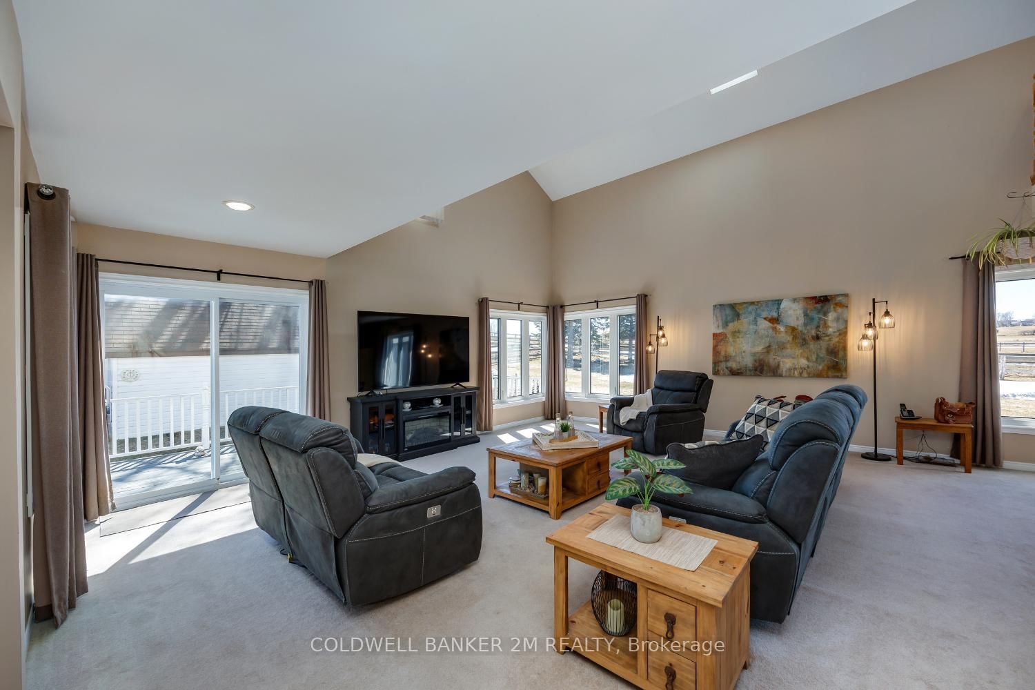 5728 Gilmore Road • Clarington, ON photo 8